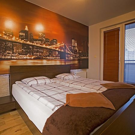 Apartament Polar Poznań Buitenkant foto